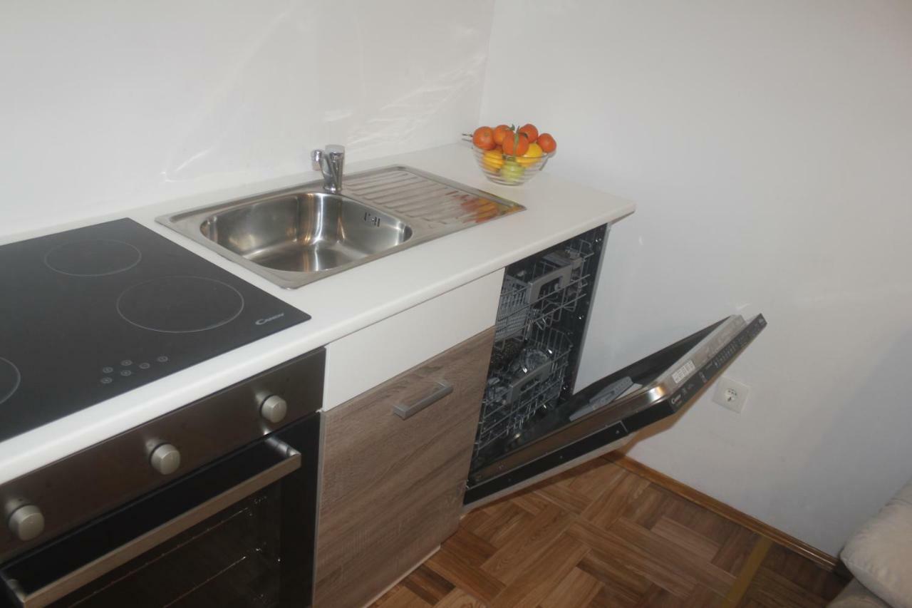Apartman Jadranka Njivice Exteriér fotografie
