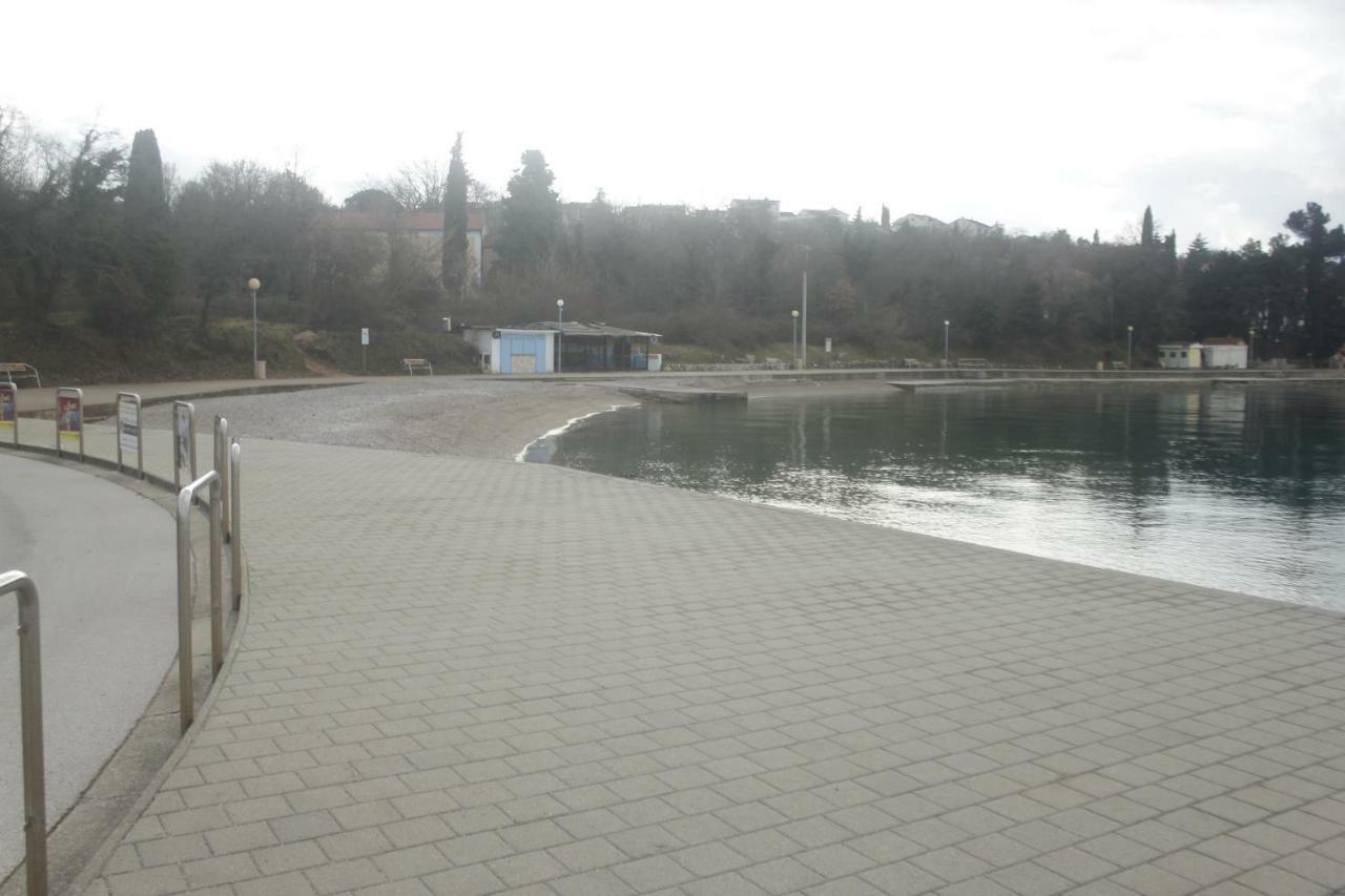 Apartman Jadranka Njivice Exteriér fotografie